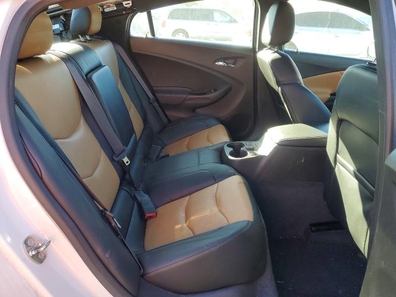 Photo 10 from auction – 2016 CHEVROLET VOLT LTZ with VIN 1G1RD6S59GU138087
