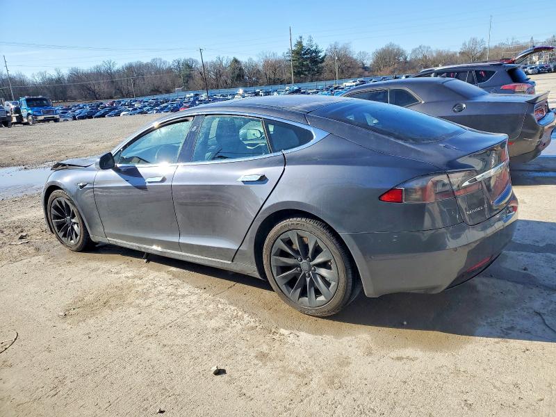 Photo 2 from auction – 2017 TESLA MODEL S with VIN 5YJSA1E26HF192298