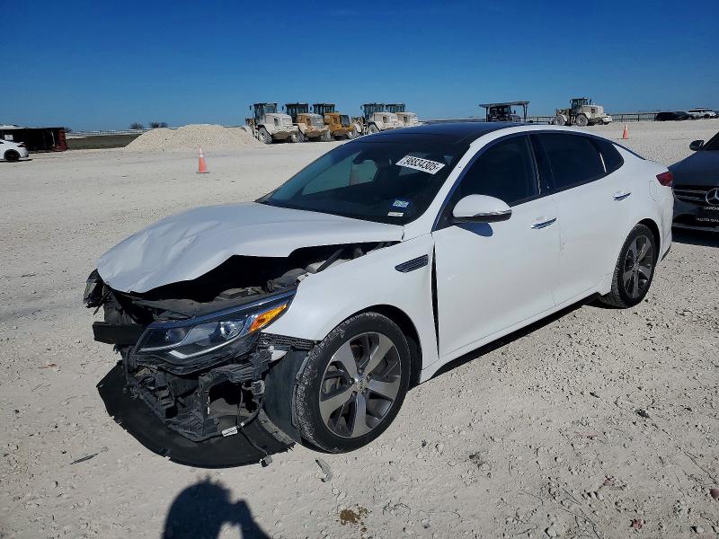 KIA OPTIMA LX 2019 with VIN 5XXGT4L33KG333197 - Photo from auction