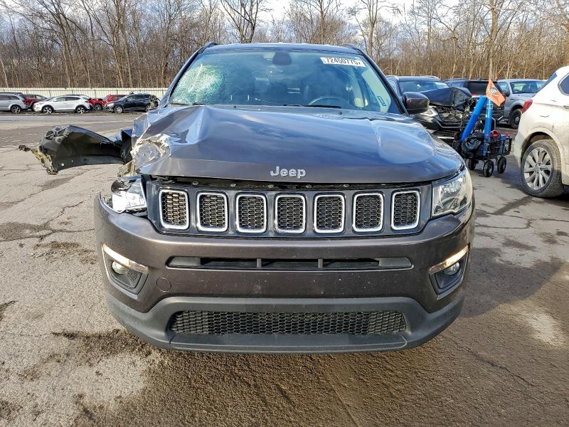Photo 5 from auction – 2018 JEEP COMPASS LA with VIN 3C4NJDBB6JT282190