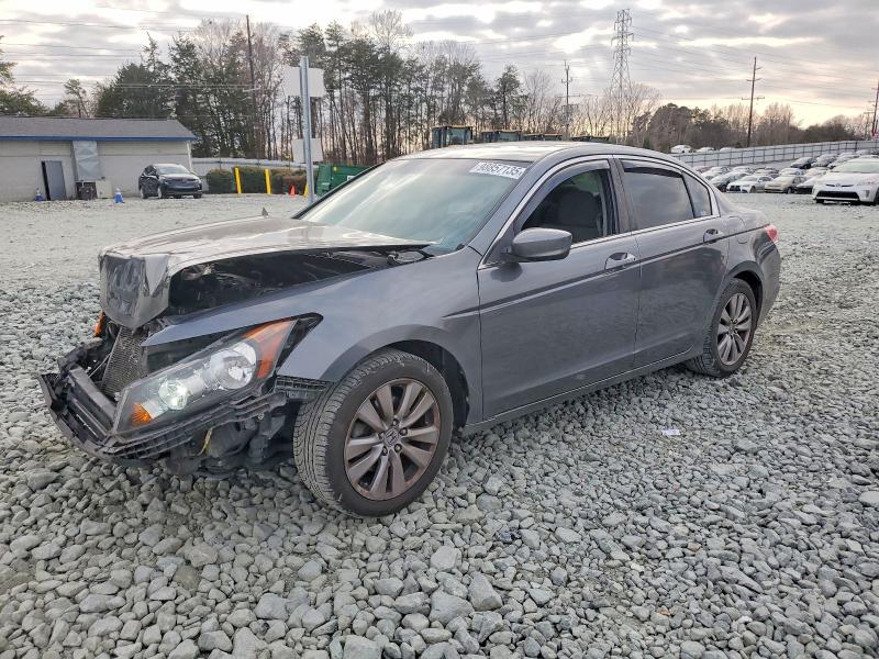 HONDA ACCORD 2012 with VIN 1HGCP2F71CA083639 - Photo from auction