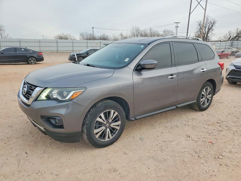 NISSAN PATHFINDER 2017 with VIN 5N1DR2MN7HC670708 - Photo from auction