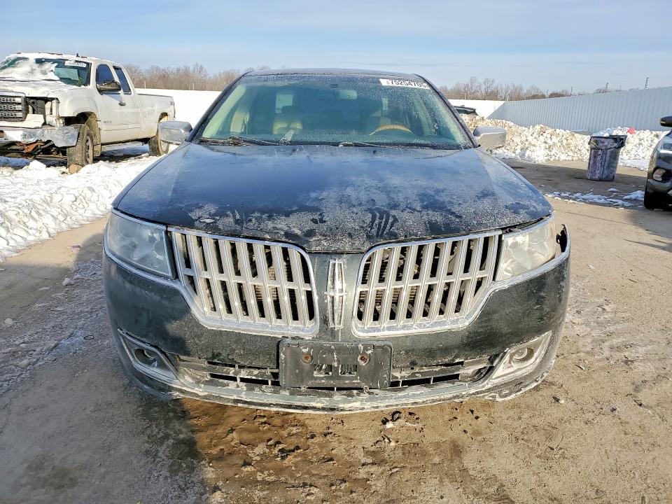 Photo 5 from auction – 2010 LINCOLN MKZ with VIN 3LNHL2GC7AR641245