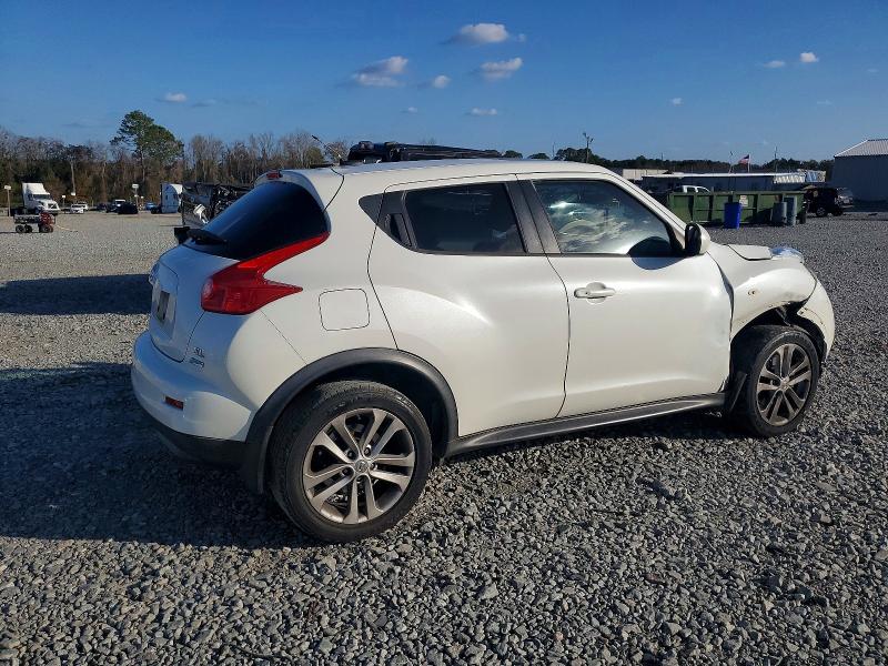 Photo 3 from auction – 2014 NISSAN JUKE with VIN JN8AF5MR0ET361442