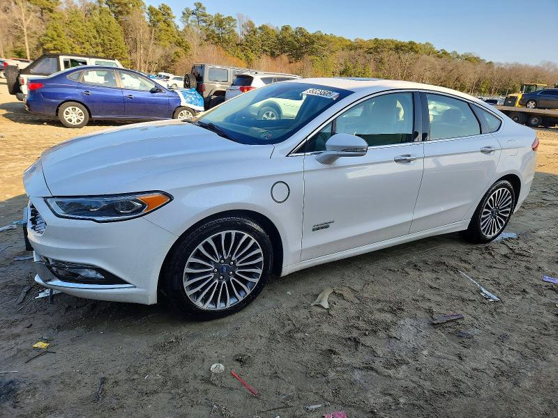 FORD FUSION TIT 2017 with VIN 3FA6P0SU9HR352839 - Photo from auction
