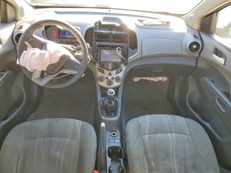 Photo 8 from auction – 2012 CHEVROLET SONIC LT with VIN 1G1JD5SH0C4117611