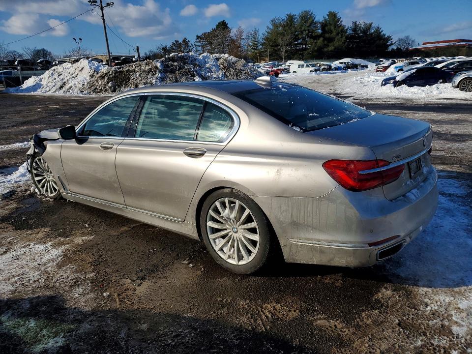 Photo 2 from auction – 2017 BMW 740 XI with VIN WBA7E4C32HGU99929