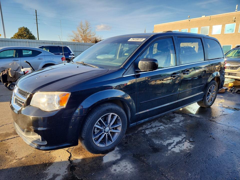 DODGE GRAND CARAVAN 2017 with VIN 2C4RDGCG1HR624338 - Photo from auction