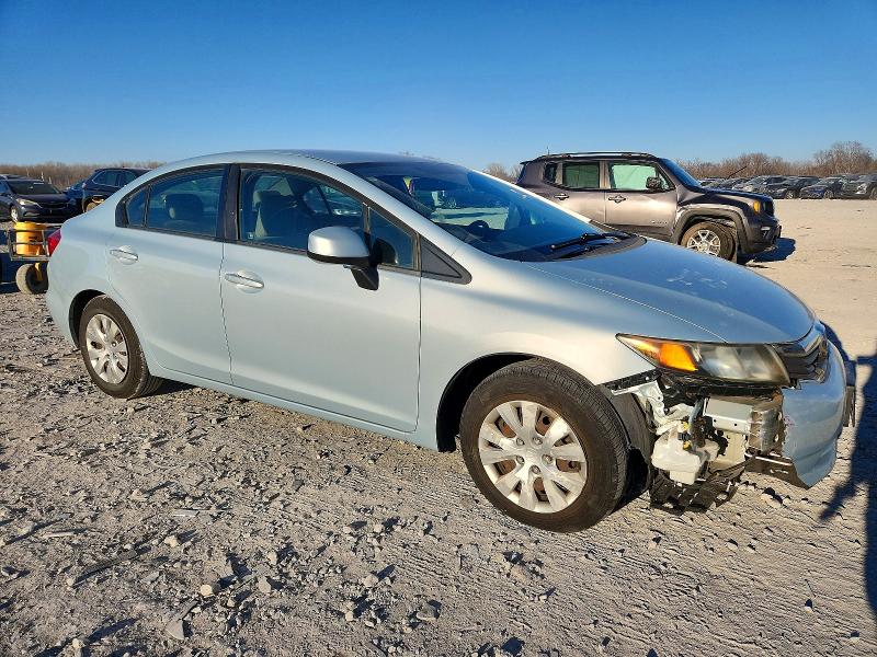 Photo 4 from auction – 2012 HONDA CIVIC with VIN 19XFB2F52CE075166