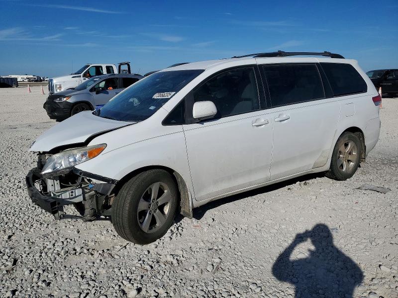 TOYOTA SIENNA LE 2013 with VIN 5TDKK3DC9DS374599 - Photo from auction