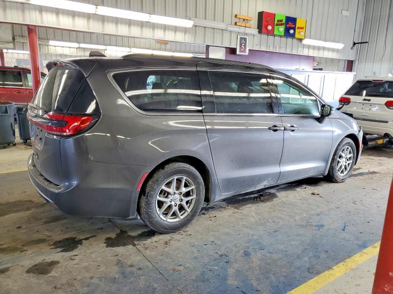Photo 3 from auction – 2021 CHRYSLER PACIFICA T with VIN 2C4RC1FG8MR568128