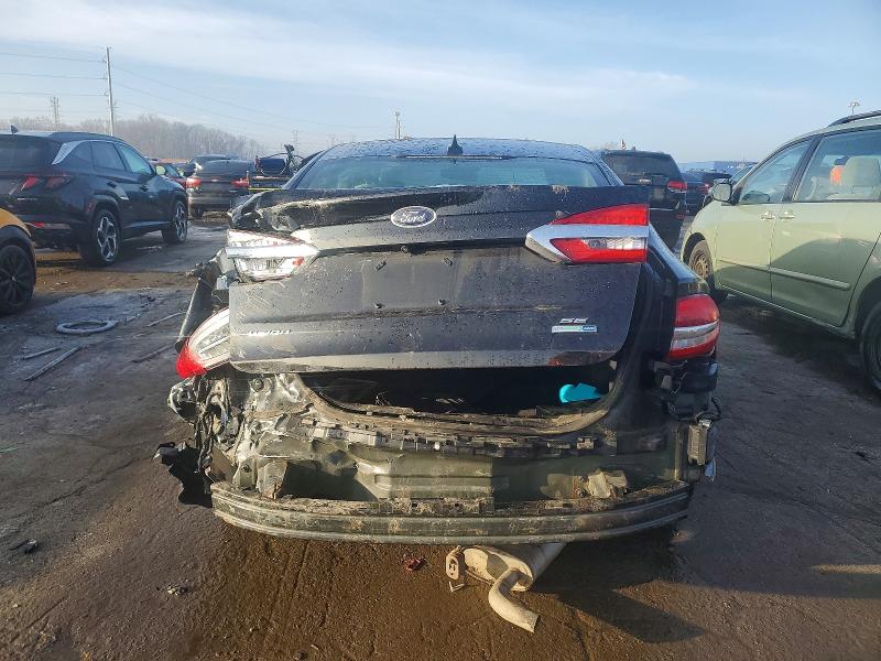 Photo 6 from auction – 2019 FORD FUSION with VIN 3FA6P0T90KR131955