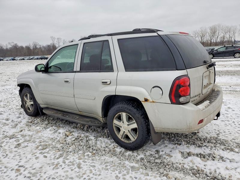 Photo 2 from auction – 2007 CHEVROLET TRAILBLAZE with VIN 1GNDT13SX72309654