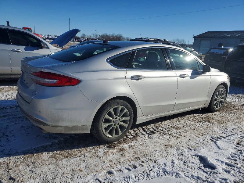 Photo 3 from auction – 2017 FORD FUSION SE with VIN 3FA6P0HD0HR311667