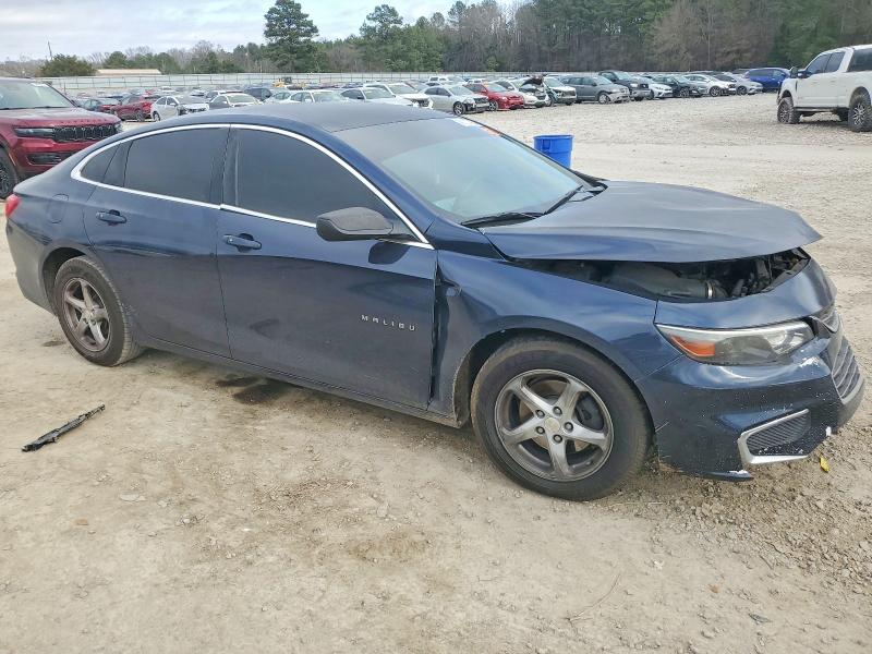 Photo 4 from auction – 2016 CHEVROLET MALIBU LS with VIN 1G1ZB5STXGF358700