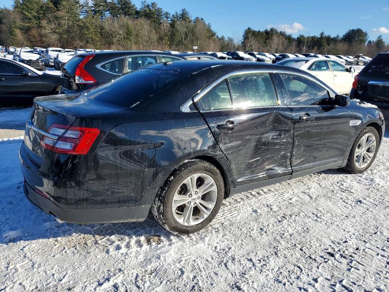 Photo 3 from auction – 2016 FORD TAURUS SEL with VIN 1FAHP2H88GG139529