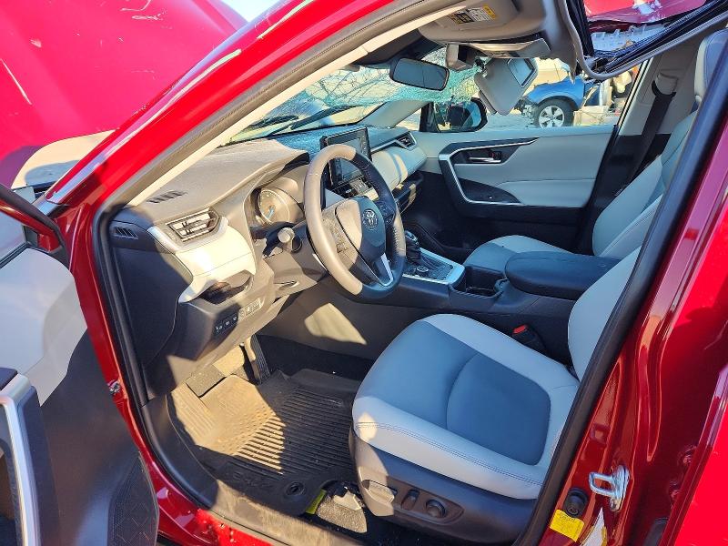 Photo 7 from auction – 2022 TOYOTA RAV4 XLE P with VIN JTMB6RFV0ND066451
