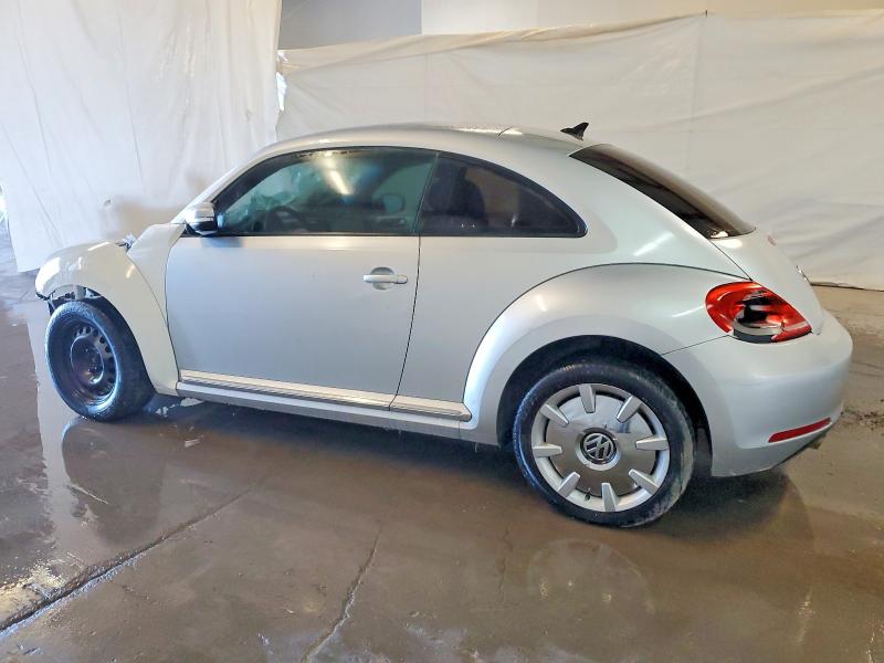 Photo 2 from auction – 2012 VOLKSWAGEN BEETLE with VIN 3VWJP7AT8CM662229