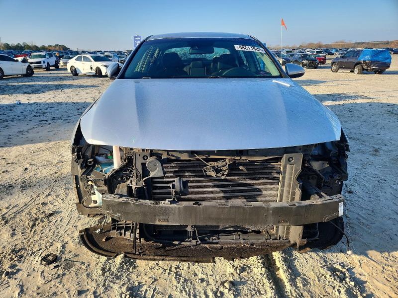 Photo 5 from auction – 2019 KIA OPTIMA with VIN 5XXGT4L34KG284172