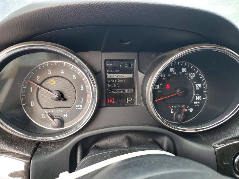 Photo 9 from auction – 2012 JEEP GRAND CHEROKEE with VIN 1C4RJFAG8CC224882