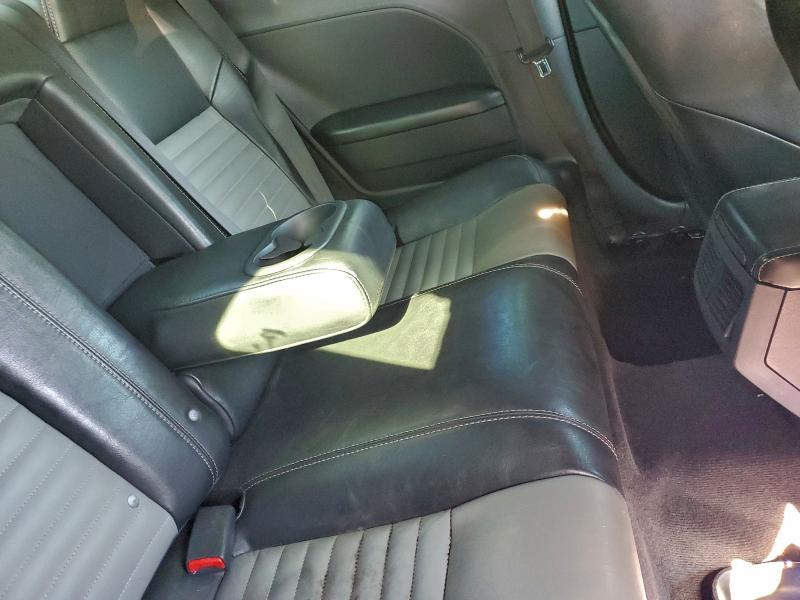 Photo 10 from auction – 2010 DODGE CHALLENGER with VIN 2B3CJ5DT5AH111332