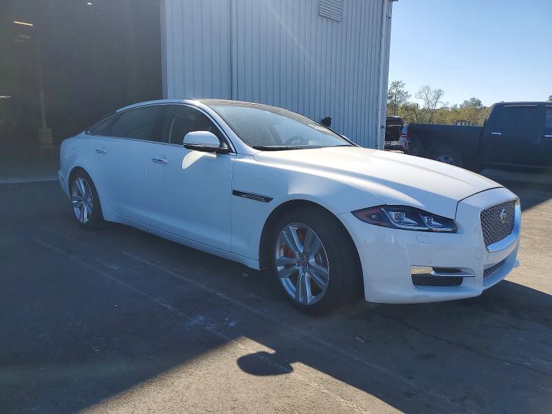 Photo 4 from auction – 2016 JAGUAR XJL PORTFO with VIN SAJWA2G71G8W01565