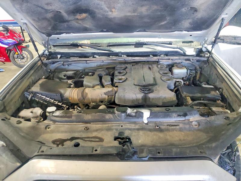 Photo 11 from auction – 2015 TOYOTA 4RUNNER SR with VIN JTEBU5JR9F5235639