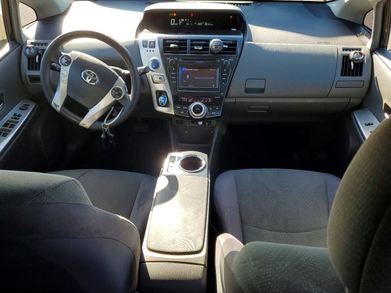 Photo 8 from auction – 2012 TOYOTA PRIUS V with VIN JTDZN3EU2C3180106
