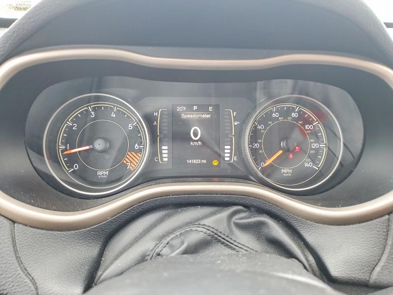 Photo 9 from auction – 2015 JEEP CHEROKEE S with VIN 1C4PJLAB6FW657808