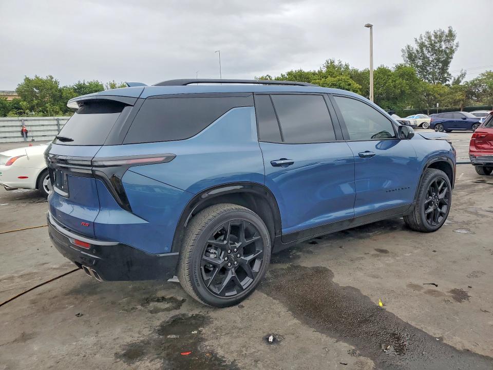 Photo 3 from auction – 2025 CHEVROLET TRAVERSE with VIN 1GNERLRS7SJ309003