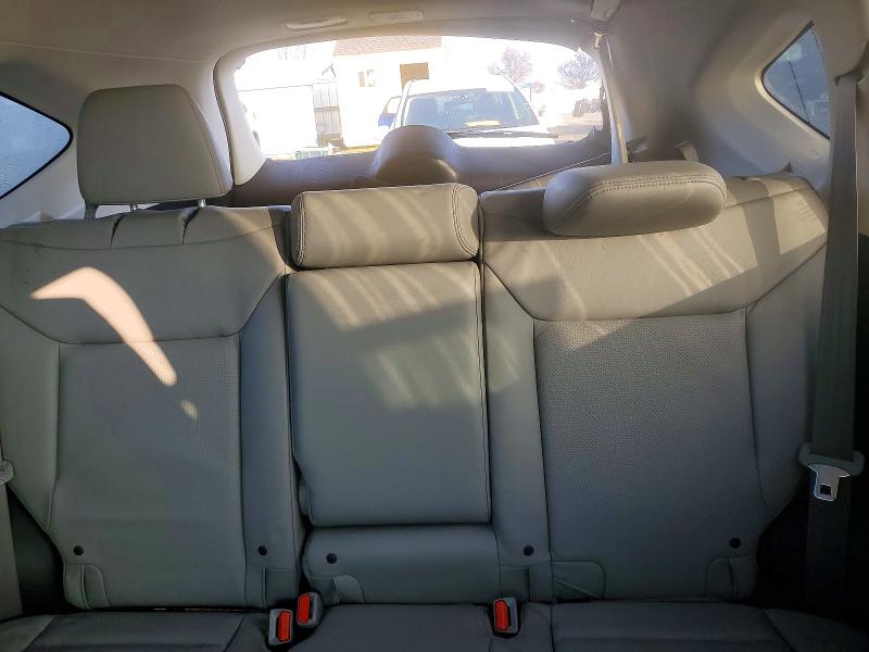Photo 10 from auction – 2016 HONDA CR-V with VIN 2HKRM3H75GH544263