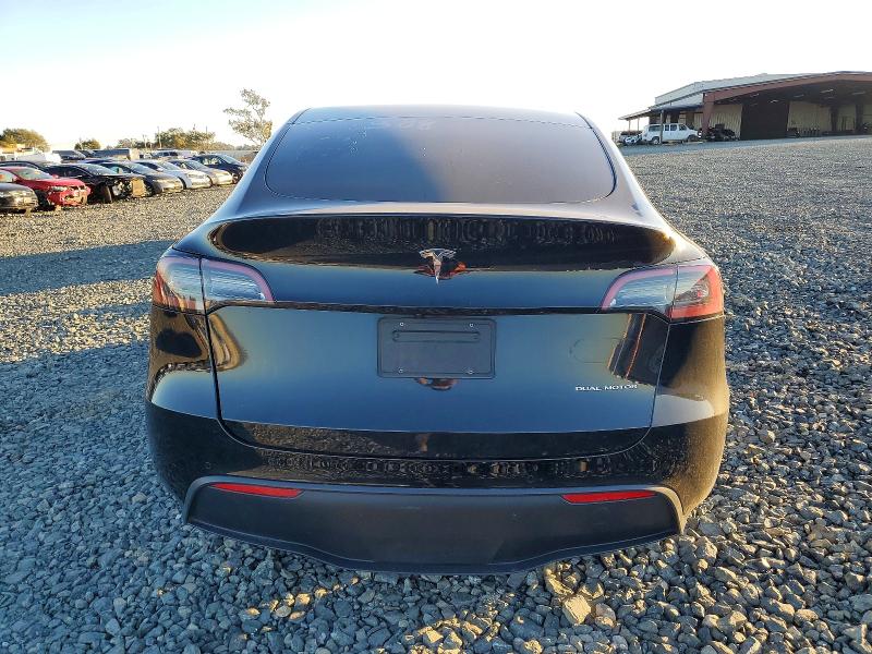 Photo 6 from auction – 2022 TESLA MODEL Y with VIN 7SAYGDEE3NF555532