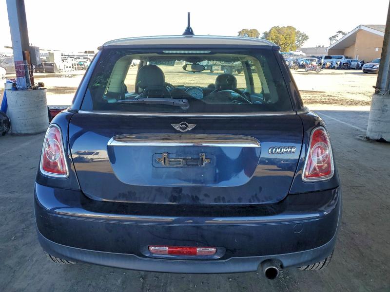 Photo 6 from auction – 2013 MINI COOPER with VIN WMWSU3C59DT544875