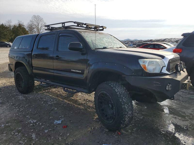 Photo 4 from auction – 2015 TOYOTA TACOMA DOU with VIN 5TFLU4EN3FX119528