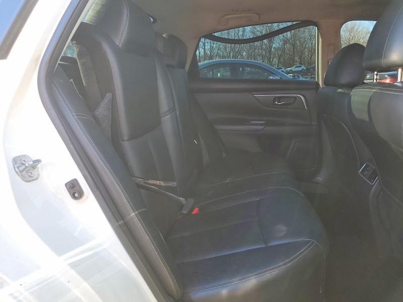 Photo 10 from auction – 2017 NISSAN ALTIMA with VIN 1N4BL3AP9HC162917