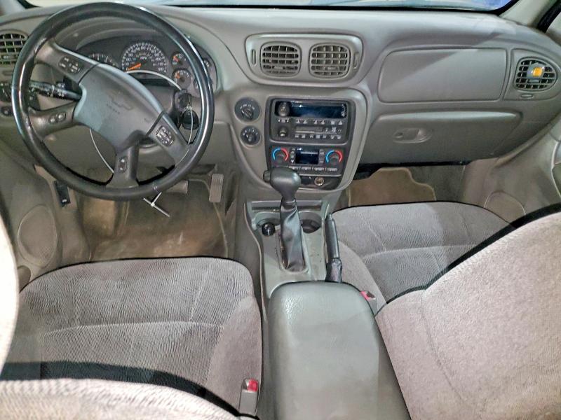 صورة رقم 8 من المزاد - 2004 CHEVROLET TRAILBLAZE مع VIN 1GNET16S846215891