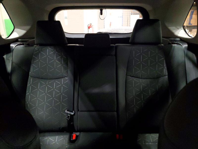 Photo 10 from auction – 2023 TOYOTA RAV4 XLE with VIN 2T3R1RFV0PC331664