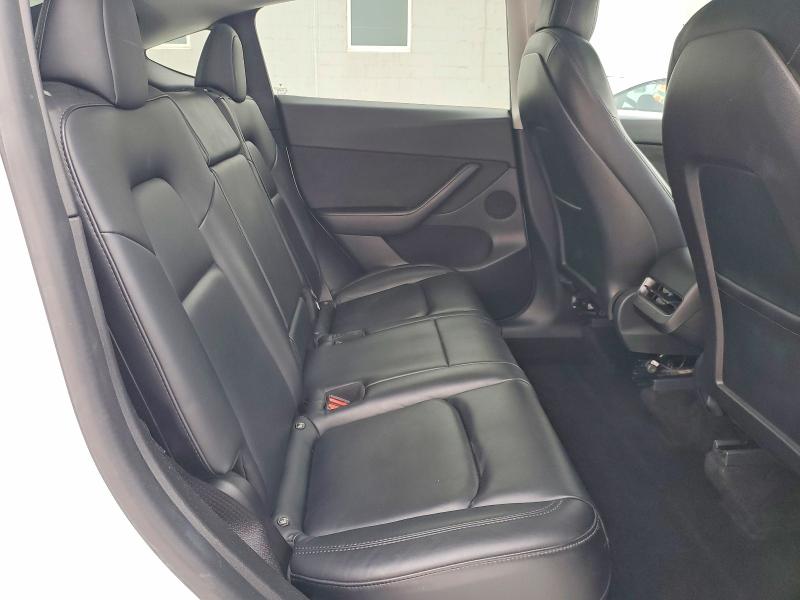 Photo 10 from auction – 2022 TESLA MODEL Y with VIN 7SAYGDEE7NF311253