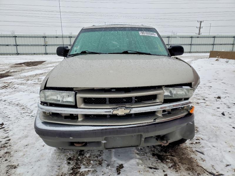 Photo 5 from auction – 2001 CHEVROLET BLAZER with VIN 1GNDT13W51K230712