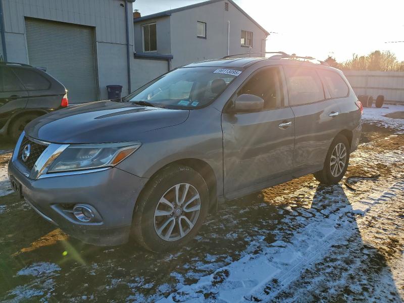 NISSAN PATHFINDER 2015 with VIN 5N1AR2MM9FC664397 - Photo from auction