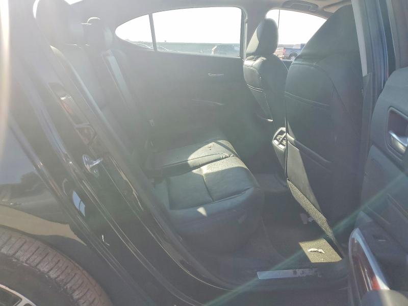 Photo 10 from auction – 2015 ACURA TLX with VIN 19UUB1F56FA002411