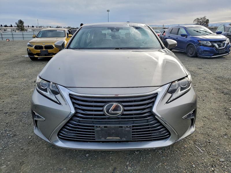 Photo 5 from auction – 2016 LEXUS ES 350 with VIN 58ABK1GG2GU027008