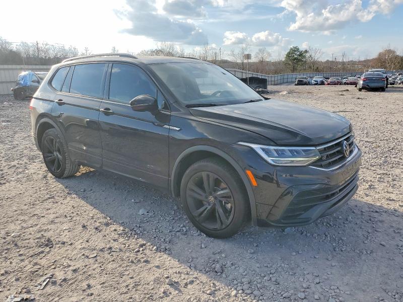 Photo 4 from auction – 2023 VOLKSWAGEN TIGUAN with VIN 3VVCB7AX5PM118923