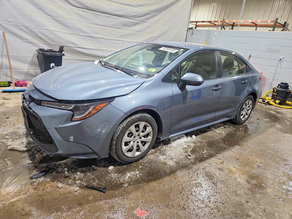 TOYOTA COROLLA LE 2020 with VIN JTDEPRAE1LJ028761 - Photo from auction