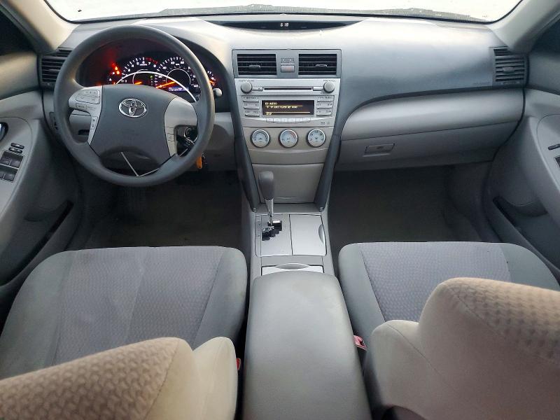 Zdjęcie 8 z aukcji – 2011 TOYOTA CAMRY z VIN 4T1BF3EK1BU210634