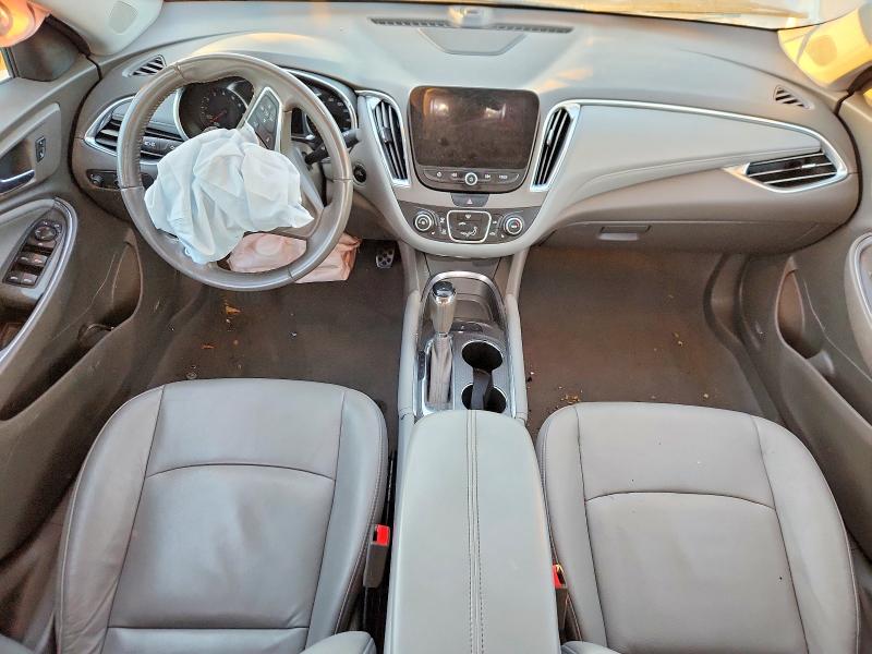 Photo 8 from auction – 2018 CHEVROLET MALIBU LT with VIN 1G1ZD5ST0JF185206