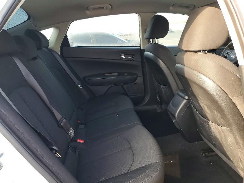Photo 10 from auction – 2016 KIA OPTIMA LX with VIN KNAGT4L35G5074544
