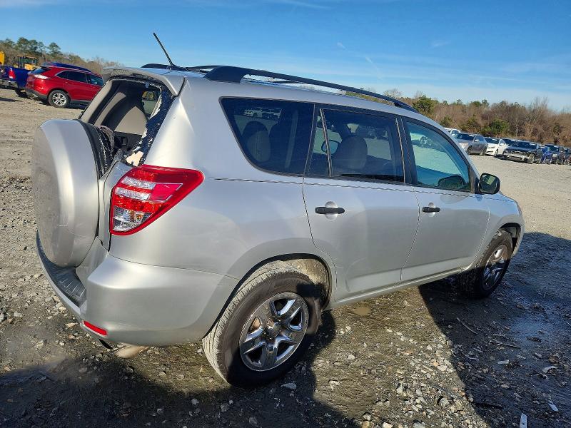 Photo 3 from auction – 2011 TOYOTA RAV4 with VIN 2T3ZF4DV1BW101114