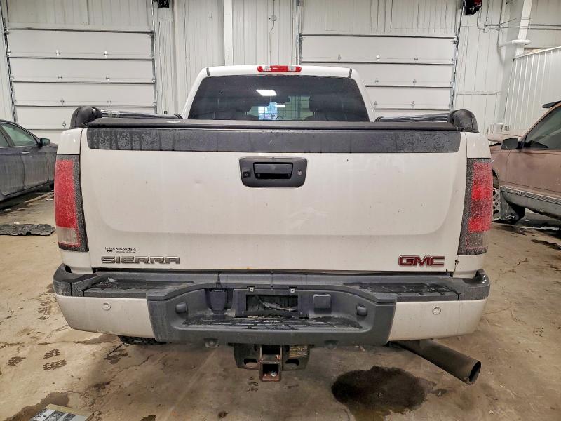 Photo 6 from auction – 2012 GMC SIERRA with VIN 1GT125E81CF151618