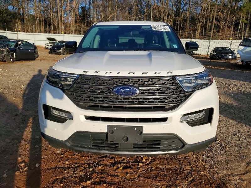 Photo 5 from auction – 2022 FORD EXPLORER X with VIN 1FMSK8DH6NGA99077